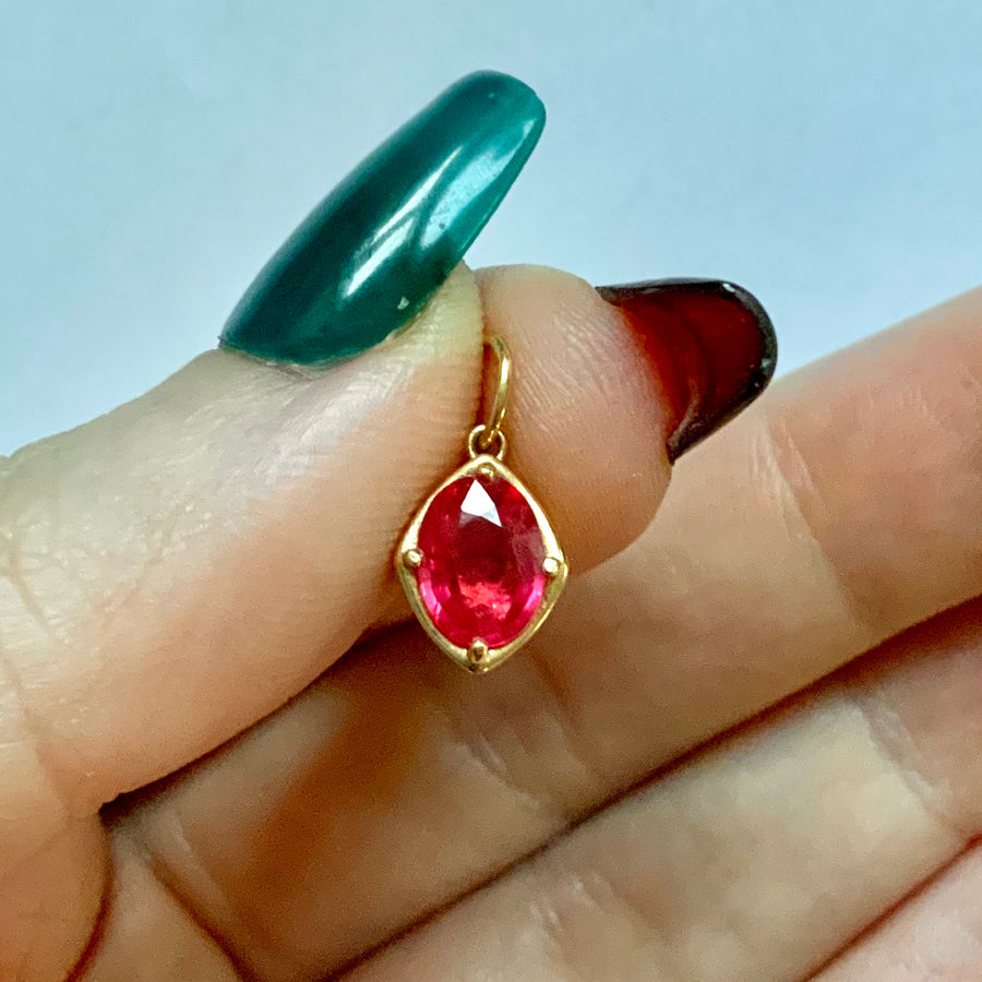 SAMPLE - Spinel Glitter Pendant